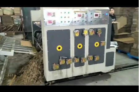 全自動淘寶紙箱印刷開槽機(jī)視頻